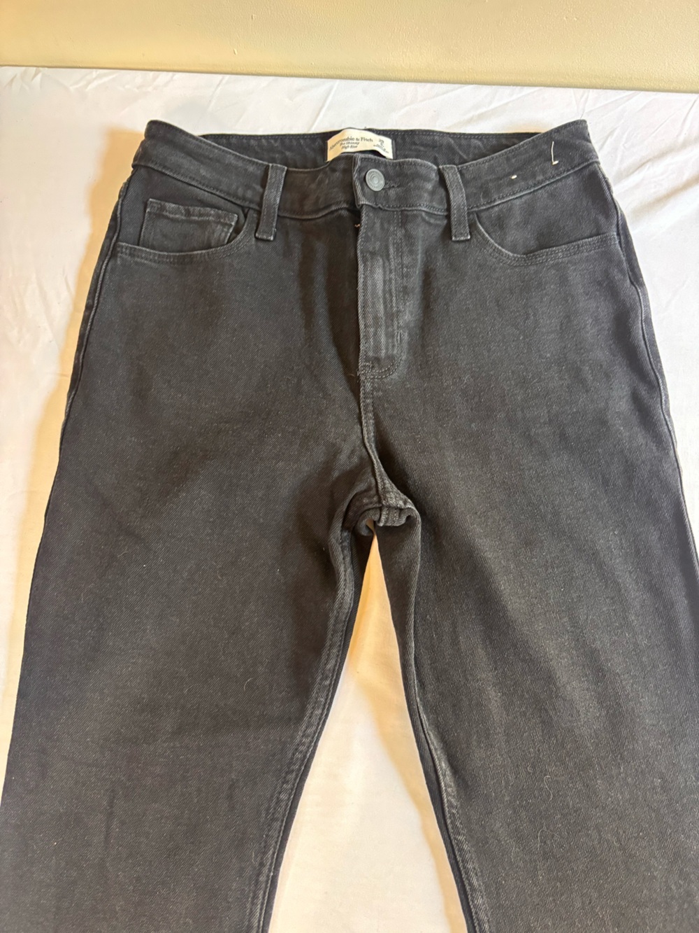 Abercrombie & Fitch Woman’s Jeans Sz 8